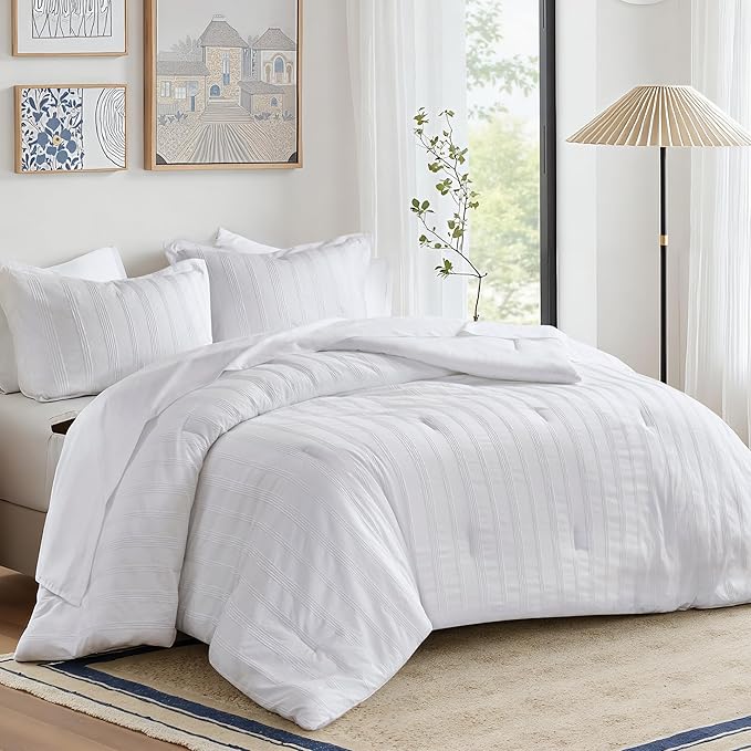 Madison Park Essentials Striped Comforter Set Full, 7 Pieces Modern Minimalist Jacquard Bedding Set for All Season, Bed in A Bag with Sheet Set and Soft Brushed Reverse, Lightweight White