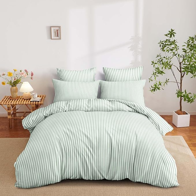 Nayoroom Green Striped Comforter Set Queen Size White Stripe Comforter 3 Pieces Girls Soft Lightweight Pinstripe Dorm Bedding Set for All Seasons