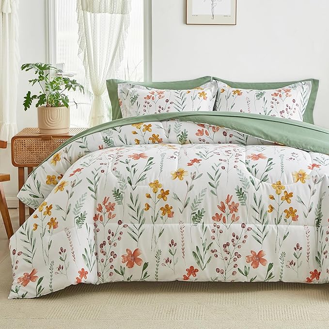 AIKASY Bed in a Bag 7 Pieces Queen Size - Floral Print - Soft Microfiber, Reversible Bed Comforter Set (1 Comforter, 2 Pillow Shams, 1 Flat Sheet, 1 Fitted Sheet, 2 Pillowcases)（White,Queen）
