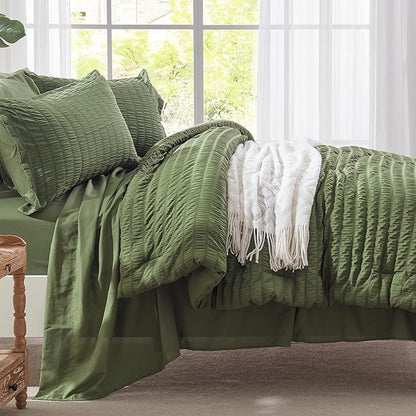 Zzlpp Twin Comforter Set 5 Pieces, Olive Green Seersucker Bed in a Bag with Comforter and Sheets, All Season Bedding Sets with 1 Comforter, 1 Pillow Sham, 1 Pillowcase, 1 Flat Sheet, 1 Fitted Sheet