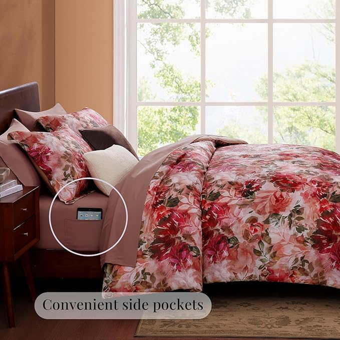 CASAAGUSTO Queen Comforter Set, 7 PCS Red Rose Floral Comforter Set with Flowers Leaves Pattern, Soft Seersucker Design All Season Queen Size Bedding Set(90"X90")