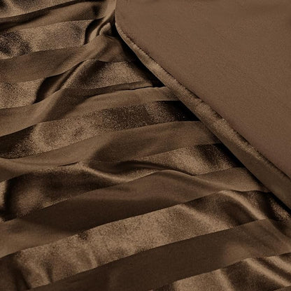Whale Flotilla 3-Piece Reversible Silky Soft King Size Comforter Set, Luxury Stripe Satin Oversized Comforter Bedding Set with 2 Satin Pillowcases, Lightweight Duvet Set for All Seasons, Brown