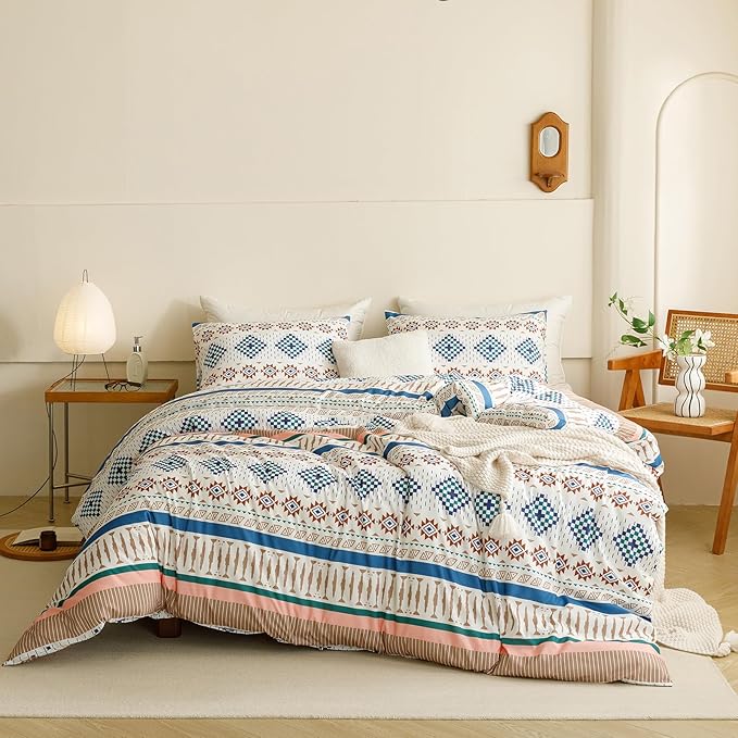 CLOTHKNOW Multicolor Geometric Boho Bedding Set Full 3Pcs Comforter Sets White Blue Aztec Navajo 80" x 90" Full Size
