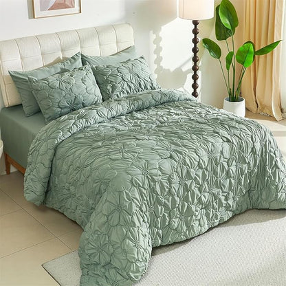 Cmfshape Green Pinch Pleat Comforter Set King Size-7 Pieces Bedding Comforter Bed in A Bag-Lightweight Microfiber Bedding Set with Comforter,Fitted Sheet,Flat Sheet and Pillow Shams-104 x90