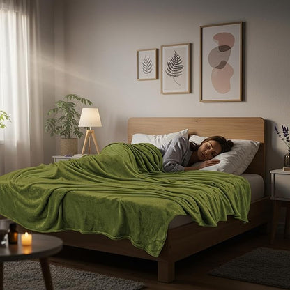 Utopia Bedding Fleece Blanket Twin Size Olive (60x80 Inches) Ultra Soft Warm Lightweight Microfiber Breathable Anti-Static Cozy Winter Bed Blanket, All-Season Home Decor Gift for Men & Women