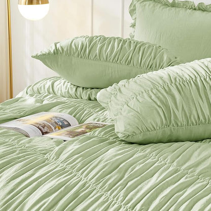 Bonlino Queen Comforter Set Green Bedding - Ruched Comforter Queen Size Bed Set Boho Shabby Chic Bedding for Bedroom Comforter Fluffy 3 Piece Ruffle Comforter Set Sage Green