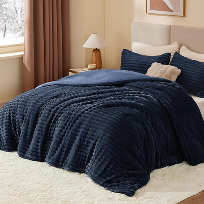 BEDELITE Fleece Full Comforter Set -Super Soft & Warm Fluffy Navy Blue Bedding, Luxury Fuzzy Heavy Bed Set for Winter with 2 Pillow Cases