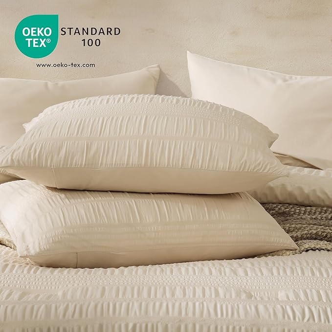 CASAAGUSTO Queen Comforter Set, 7 Pieces Beige Seersucker Bed in a Bag Queen Size Soft All Seasons, Bedding Sets with Comforter, Flat Sheet, Fitted Sheet, 2 Pillow Shams, 2 Pillowcases