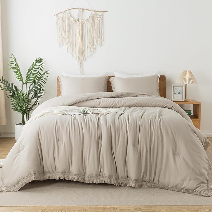 Andency Oatmeal Comforter Set Queen, 3 Pieces Boho Tassel Lightweight Bedding Comforter Sets, All Season Soft Fluffy Fringe Bed Set (90x90In Comforter & 2 Pillowcases)