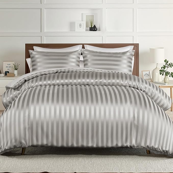 Whale Flotilla 3-Piece Reversible Silky Soft King Size Comforter Set, Luxury Stripe Satin Oversized Comforter Bedding Set with 2 Satin Pillowcases, Lightweight Duvet for All Seasons, Grey