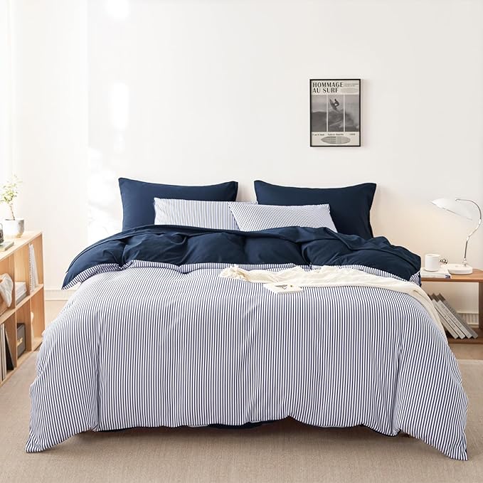 Wake In Cloud - Striped Comforter Set with Sheets, Ticking Stripe Vertical Pinstripe Neutral Farmhouse Pattern Printed, 7 Pieces Bed in a Bag, Navy Blue White, Full Size