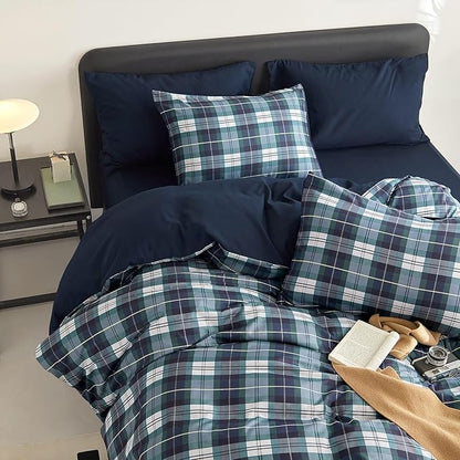 Wake In Cloud - Plaid Comforter Set, Scottish Tartan Check Geometric Modern Pattern Printed, Soft Lightweight Bedding, 3 Pieces, Navy Green, Twin/Twin XL Size