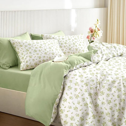 Wake In Cloud - Floral Comforter Set, Coquette Cottagecore Aesthetic Flower Shabby Chic Pattern for Women Teen Girls, Soft Lightweight Bedding, 3 Pieces, White Green, Twin/Twin XL Size