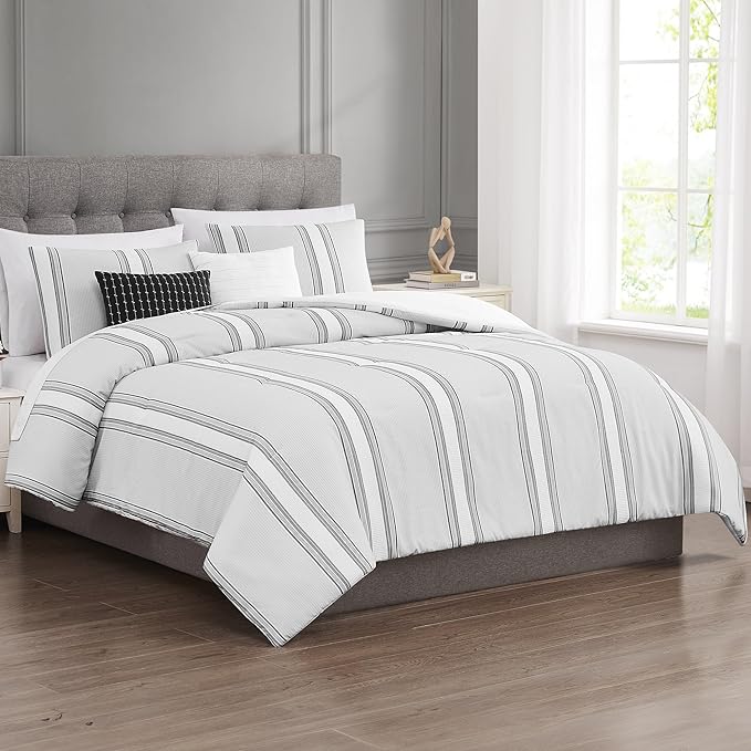 Modern Threads 5-Piece Jacquard Comforter Set, Kira King in Light Blue – Elegant Comforter, 2 Pillow Shams, and 2 Decorative Pillows