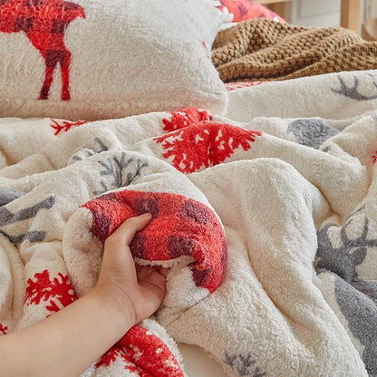 Christmas Sherpa Comforter Set Queen Size 3 Pieces Holiday Winter Bedding Microfiber Warm Fleece Comforter with 2 Pillow Shams - Thanksgiving New Year Gift Choice with Red Snowflake Gray Xmas Deer