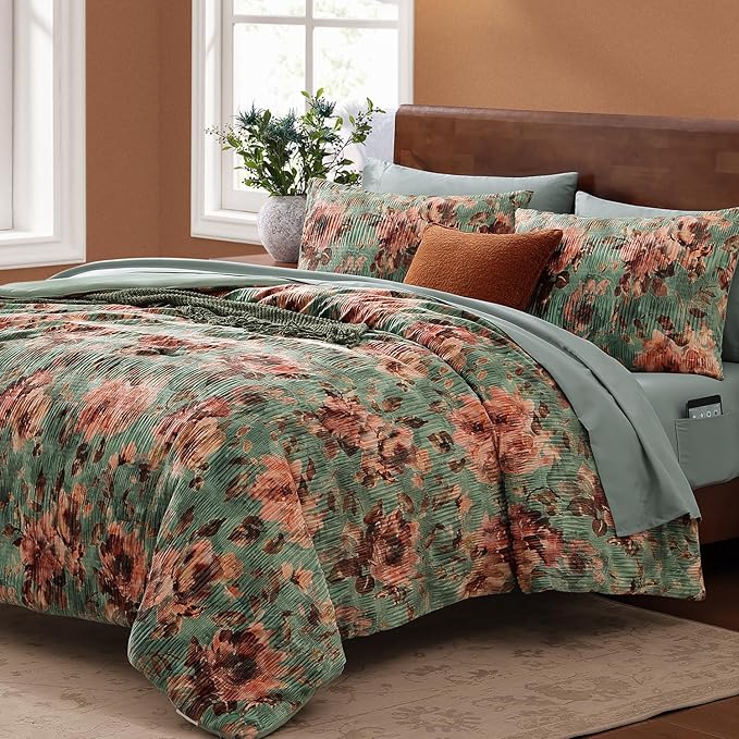 CASAAGUSTO Queen Comforter Set, 7 PCS Sage & Red Floral Comforter Set with Flowers Leaves Pattern, Soft Velvet Design for Winter Queen Size Bedding Set(90"X90")