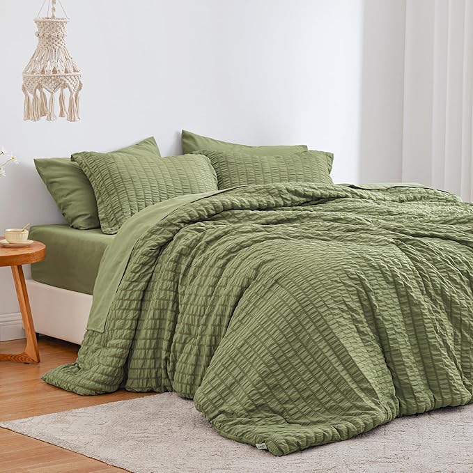 Love's cabin Seersucker Sage Green King Size Comforter Set, 7-Piece All Season Lightweight Bed in a Bag Bedding Set with Comforter, Flat Sheet, Fitted Sheet, Pillowcases and Shams | Soft, Breathable, Lightweight
