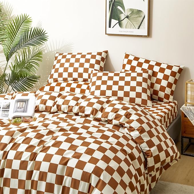 CLOTHKNOW Brown Beige Plaid Queen Comforter Set Grid Bedding Comforter Sets Soft Caramel Queen Comforter Checker with 2 x Pillow Cases