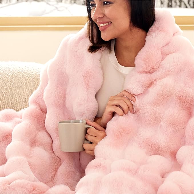 Bedsure GentleSoft Fluffy Fuzzy Tie-dye Pink Blanket for Valentines, Soft Cozy Fleece Faux Fur Throw Blanket for Couch, Cute Pink Decorations for Teen Girl, Thick Warm Plush Room Decor Gifts for Her