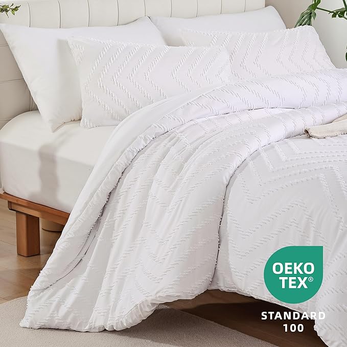 YIRDDEO White Comforter King Size 3Pcs, Boho Comforter Set King White Farmhouse Vertical Tufted Bedding Sets, Lightweight Neutral Boho Bed Set (1 Comforter, 2 Pillowcases)