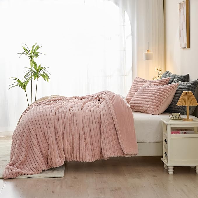 Simple&Opulence Fluffy Faux Fur Comforter Set, Plush Fuzzy Minky Bedding Set, 3 Pieces Warm Soft Comforter Bedding Set for Winter - 1 Shaggy Comforter with 2 Pillow Shams(Queen, Striped - Pink)