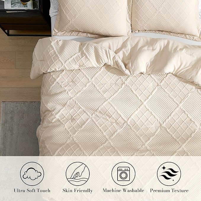 Amélie Home King Comforter Set, 3 Piece Beige Jacquard Bedding Set with 2 Pillow Cases, Soft Microfiber Diamond Design, Lightweight All-Season for Bedroom & Dorm