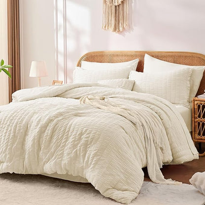 FUANNA King Size Comforter Set 7 PCS, Luxury Seersucker Bed in a Bag King for All Seasons, Soft King Bedding Set with Comforter, Flat Sheet, Fitted Sheet, Pillowcases & Shams for Bedroom, Cream White