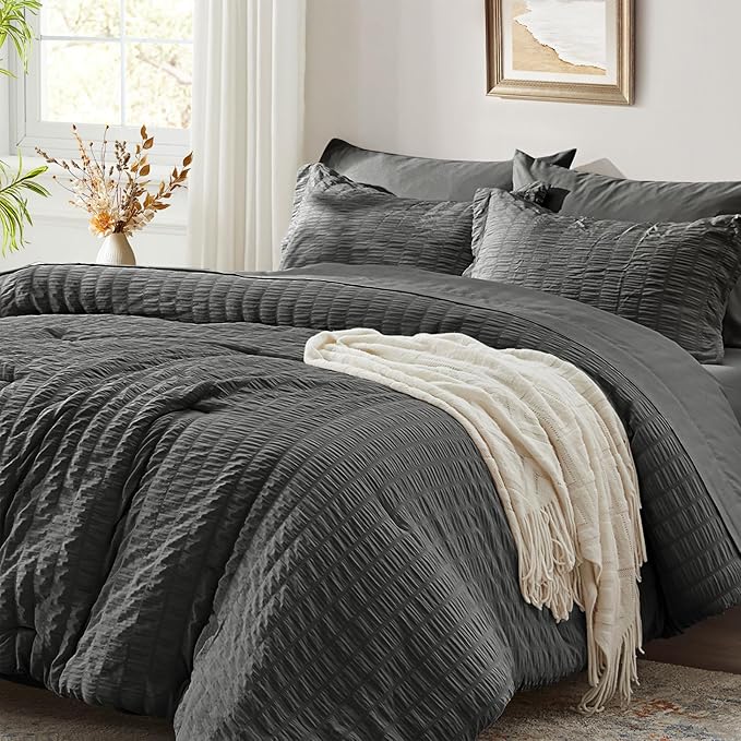 Zzlpp Twin Comforter Set 5 pieces, Dark Grey Seersucker Bed in a Bag with Comforter and Sheets, All Season Bedding Sets with 1 Comforter, 1 Pillow Sham, 1 Pillowcase, 1 Flat Sheet, 1 Fitted Sheet
