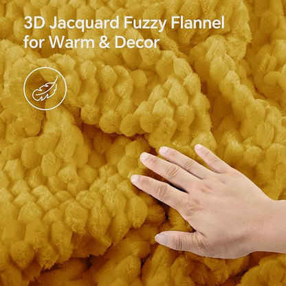 BEDELITE Fluffy Twin Comforter Set - Yellow Fleece Soft Comforter for Twin Size Bed, Luxury Warm Bedding Set for Winter, Fuzzy Bed Set 2 Pieces (1 Comforter, 1 Pillowcase)