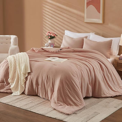 WRENSONGE Queen Comforter Set - 3 Pieces Dusty Pink Comforter Prewashed Soft Lightweight for All Seasons,Fluffy Down Alternative Comforters Queen Size with 2 Pillow Shams