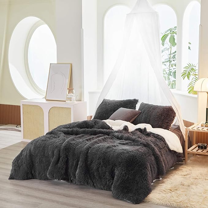 Joyreap 3-Piece Plush Shaggy Comforter Set, King Size Luxury Faux Fur Sherpa Reversible Bedding Comforter Set, Ultra Cozy Warm Fluffy Bedding Set for Winter (Black, 100x88 inches)