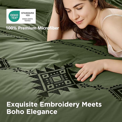 Embroidered Boho Comforter Set Queen Size, 3-Piece Western Shabby Chic Bedding Set - Fluffy Ultra Soft Microfiber with Intricate Design, Includes 1 Green Comforter(88"x88") & 2 Pillowcases