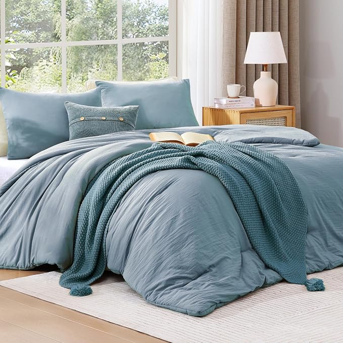 WRENSONGE Full Size Comforter Sets - 3 Pieces Dusty Blue Comforter Prewashed Soft Lightweight for All Seasons, Fluffy Down Alternative Comforter Full Size with 2 Pillow Shams