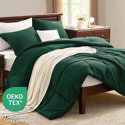 CozyLux Full Size Comforter Sets - Emerald Green Comforter Full Size, 3 Pieces Box Stitched Bed Set for All Seasons, Soft Lightweight Bedding Sets with 1 Down Alternative Comforter and 2 Pillow Shams