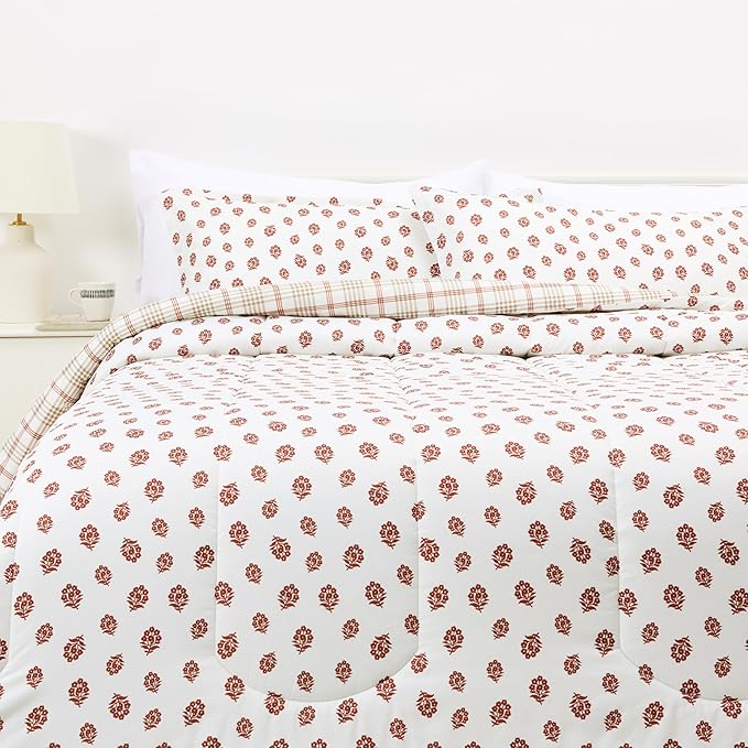 Amazon Basics Lightweight Polyester Microfiber Comforter Set, 3-Pieces, Off White Floral, King