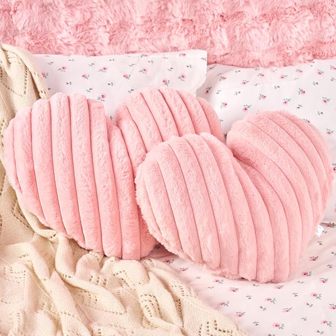 2 Pack Pink Heart Pillow Decorative Throw Pillows, Fluffy Heart Shaped Pillow for Bed Couch Chair, Faux Fur Cute Love Pillow Cushion for Room Decor, Valentines Day, 15" x 13" (2, light pink, 15x13in)