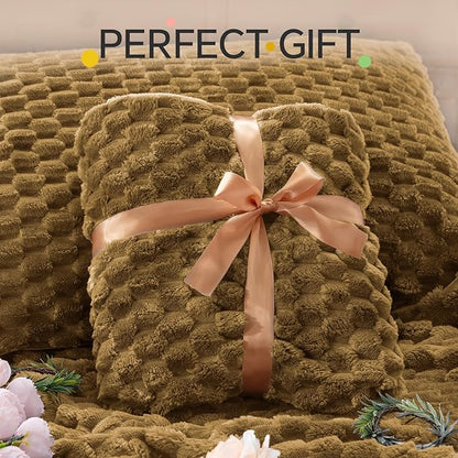 BEDELITE Fluffy Twin Comforter Set - Brown Fleece Soft Comforter for Twin Size Bed, Luxury Warm Bedding Set for Winter, Fuzzy Bed Set 2 Pieces (1 Comforter, 1 Pillowcase)