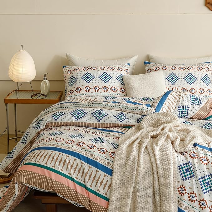 CLOTHKNOW Aztec Boho King Size Comforter Set Southwest Bedding Comforter Sets White Blue Comforter American Tribal Navajo Comforter with 2 x Pillowcases