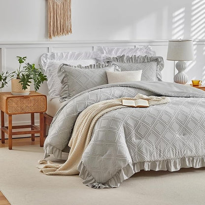Tufted Grids Ruffle Comforter Set King Size, 3 Pieces Light Grey Vintage Farmhouse Shabby Chic Comforters, Jacquard Boho Bohemian Bedding Set for All Season (1 Ruffled Comforter+ 2 Pillow Shams)