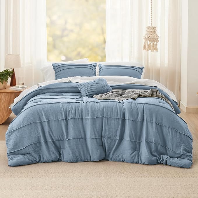 Bedsure Full Comforter Set - 4 Pieces Pinch Pleat Bed Set, Light Blue Boho Bedding for All Season, 1 Soft Comforter, 2 Pillowcases, 1 Decorative Pillow
