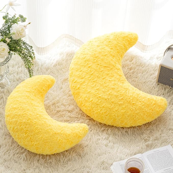 Moon Pillow, Decorative Throw Pillow with Soft Plush for Couch Bed, Cozy Moon Decorative Pillows for Bedroom Living Room, Home Décor Comfort Gift (Yellow, 19.6 Inches)