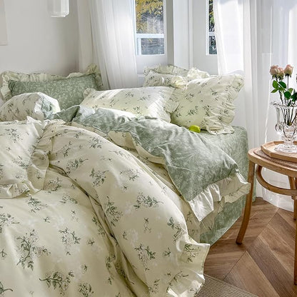 MKXI Queen Size Beige & Green Floral Comforter Set - 3 Piece Ruffled Lace Bedding Set with Reversible Design, Soft Aesthetic Cottagecore Style Green Leaf Comforter for Girls, Women, and Teens