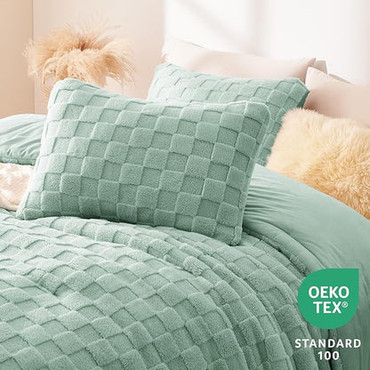CozyLux Fleece Queen Comforter Set Sage Green,Super Soft & Warm Fluffy Bedding with Checkered Pattern,Luxury Fuzzy Heavy Bed Set for Winter,3 Pieces,1 Comforter and 2 Pillowcases