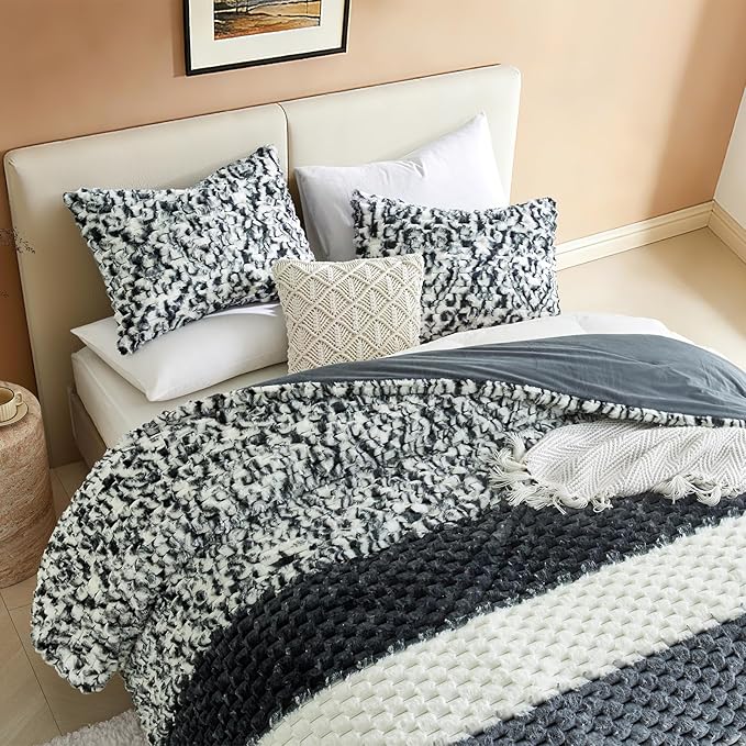 Petrichor Fluffy Queen Comforter Set - Black and White Striped Faux Fur Blanket for Queen Bed, Ultra-Soft Warm Bedding for Winter & Fall, Cozy 3 Piece Bed Set (1 Comforter & 2 Pillowcases)