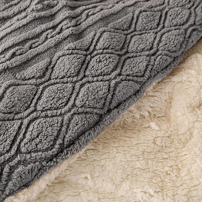 Warm Plush Sherpa Fleece Comforter Twin/Twin XL Set - Ultra-Warm Thickened Boho 3D Jacquard Softness Child Kid Bed Comforter Set Fluffy Surface for Cozy Autumn Winter Christmas Nights Grey