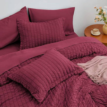 Love's cabin Seersucker Burgundy Queen Comforter Set, 7-Piece All Season Lightweight Bed in a Bag Bedding Set with Comforter, Flat Sheet, Fitted Sheet, Pillowcases and Shams | Soft, Breathable, Lightweight