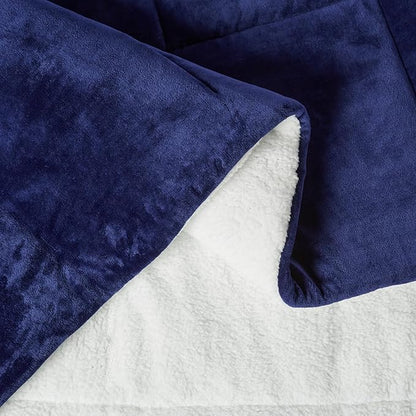 Amazon Basics Reversible Sherpa Comforter Set with Pillow Sham, Twin/Twin XL, Navy