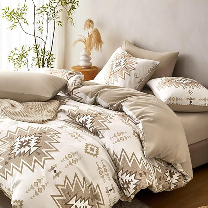 Wake In Cloud - Western Comforter Set, Boho Southwestern Rustic Farmhouse Style with Aztec Geometric Block Pattern, Soft Lightweight Bedding, 3 Pieces, Taupe Beige, Queen Size