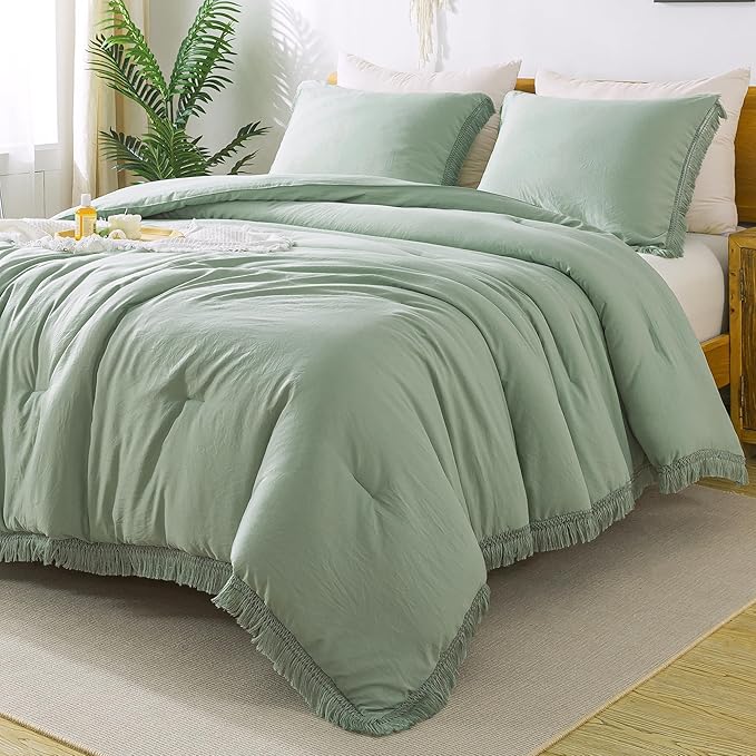 Andency California King Comforter Set Sage Green - 3 Pieces Cal King Boho Lightweight Bedding Comforter Sets, Oversized All Season Tassel Soft Fluffy Bed Set (104x96In Comforter & 2 Pillowcases)