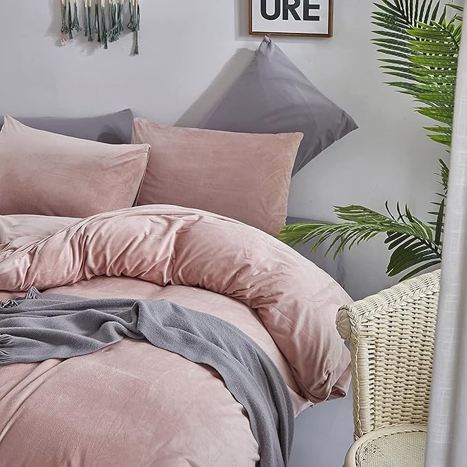 Luxlovery Pink Velvet Comforter Set Twin Lake Pink Flannel Plush Bedding Comforter Set Winter Thick Warm Solid Haze Pink Quilts Blanket Soft Heavyweight Comforter Set For Twin Bed